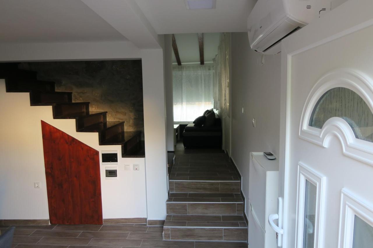 באסקה Holiday Home Ljubicic מראה חיצוני תמונה