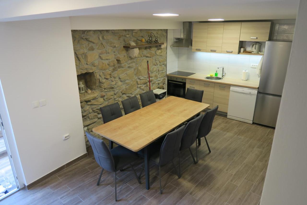 באסקה Holiday Home Ljubicic מראה חיצוני תמונה