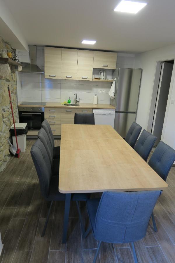 באסקה Holiday Home Ljubicic מראה חיצוני תמונה