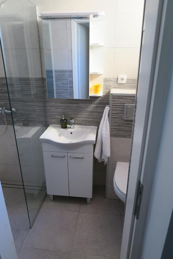 באסקה Holiday Home Ljubicic מראה חיצוני תמונה