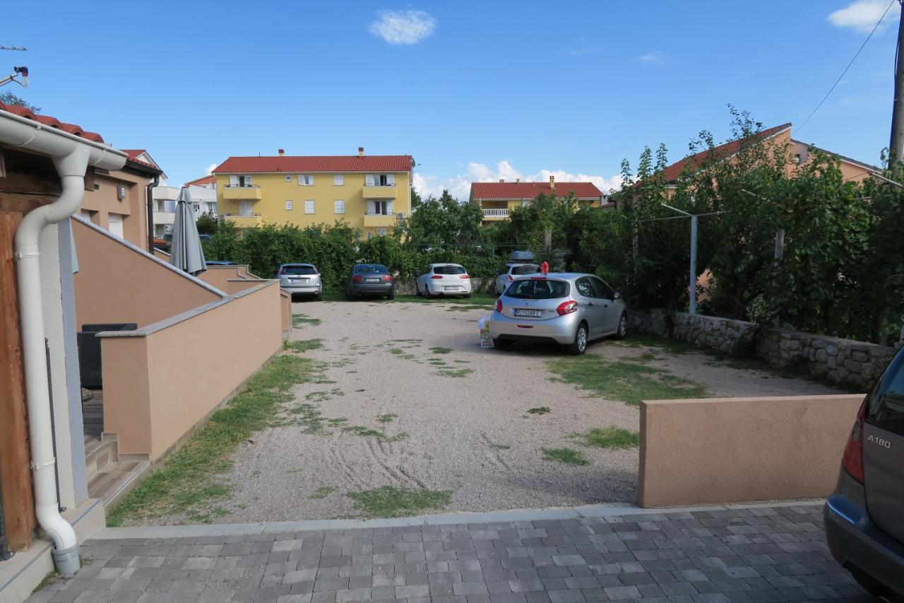 באסקה Holiday Home Ljubicic מראה חיצוני תמונה